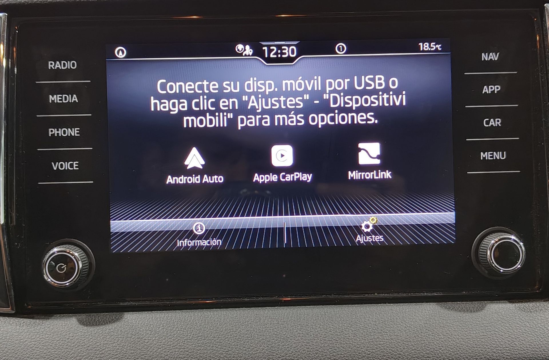 Škoda Karoq 2.0 TDI Selection - foto 7