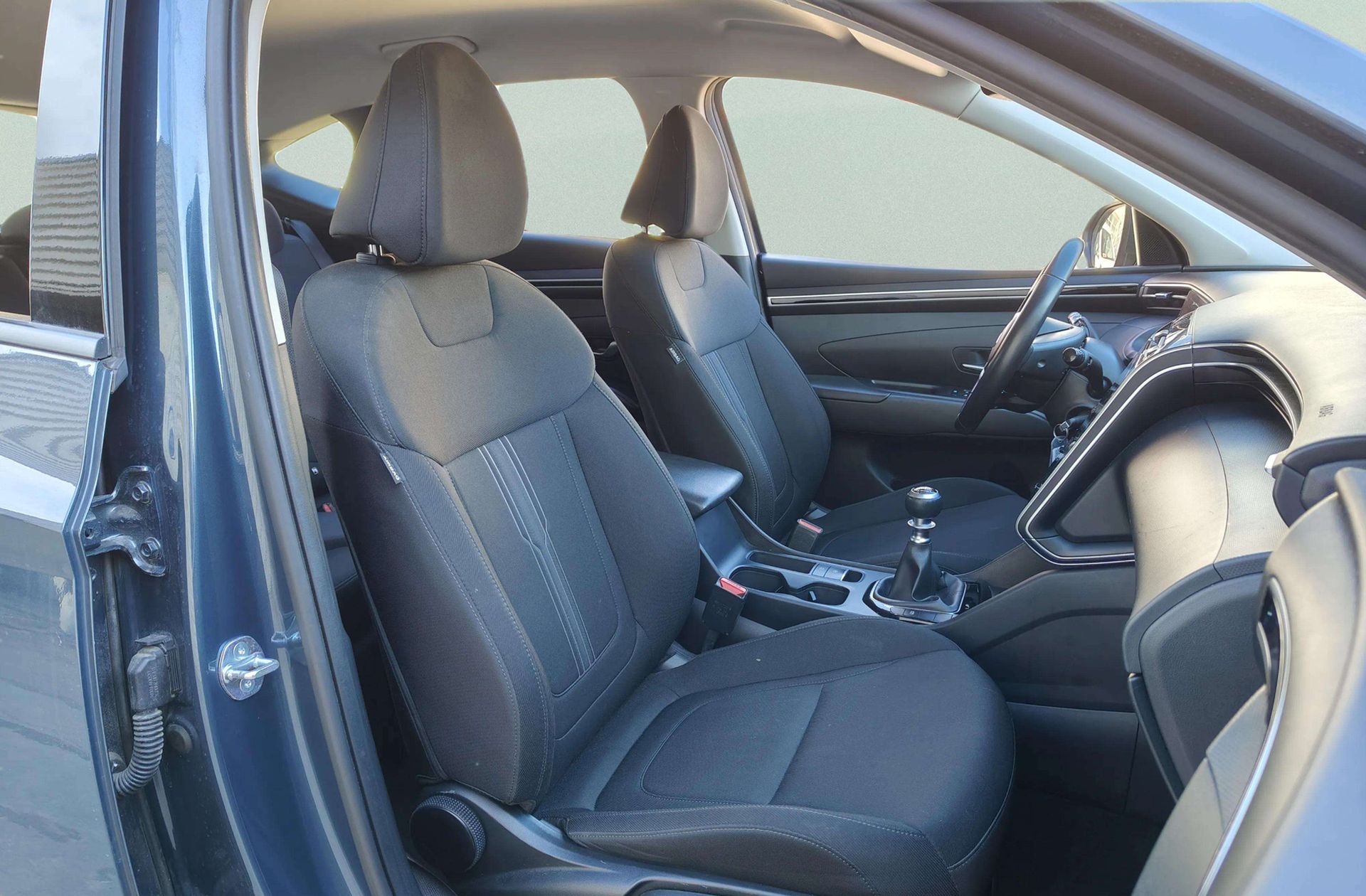 Hyundai Tucson 1.6 T-GDi 48V Maxx - foto 19