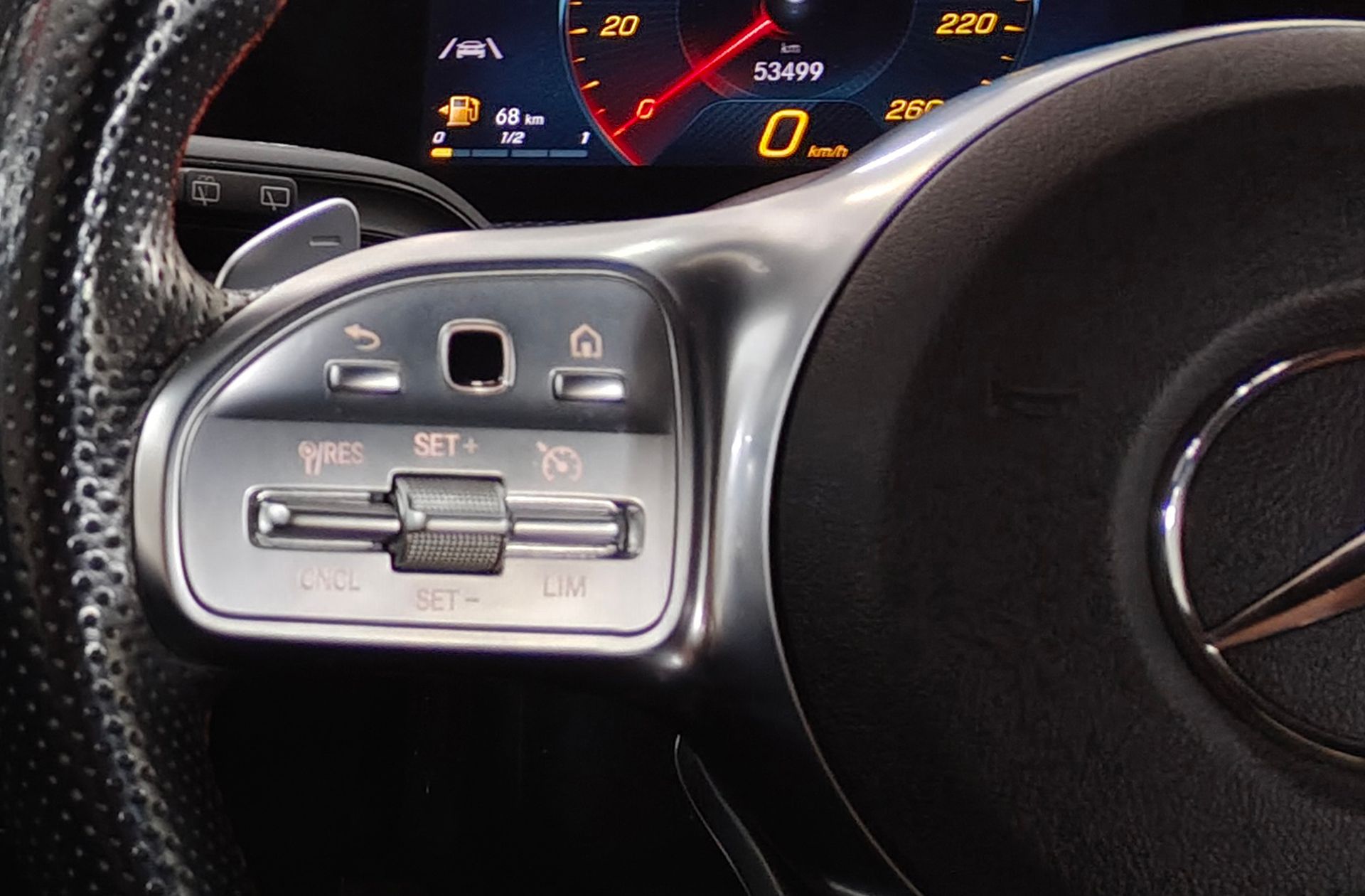 Mercedes-Benz Clase A 200 Pack AMG - foto 26