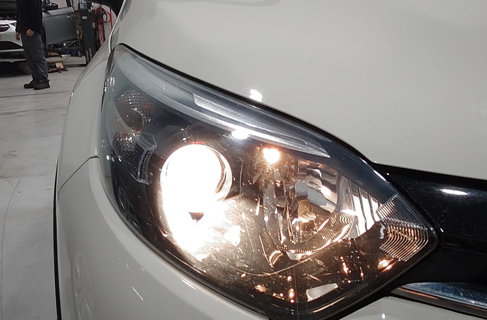 Renault Captur Intens Energy TCe - foto 11