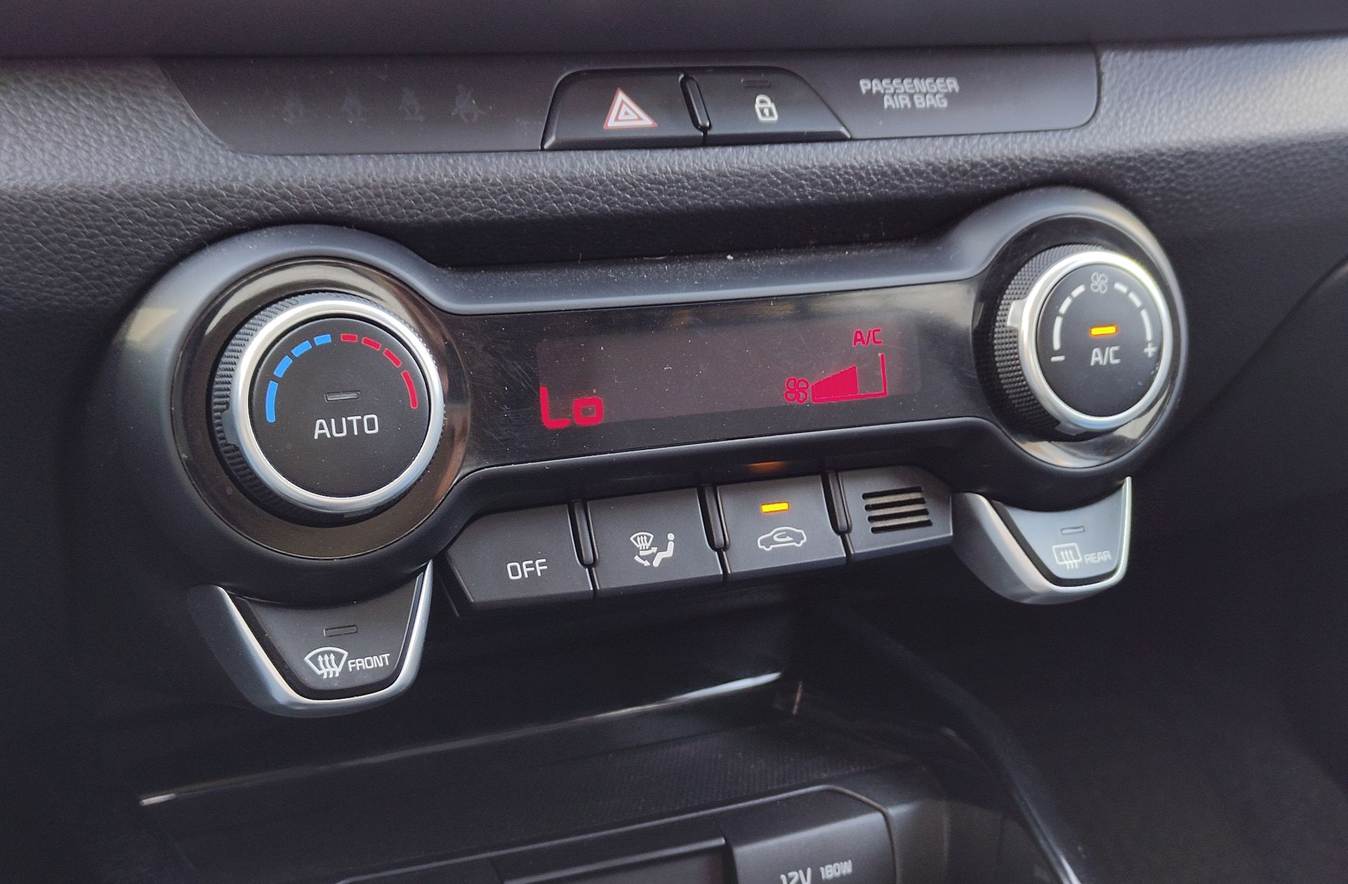 Kia Stonic 1.2 DPi Drive - foto 28