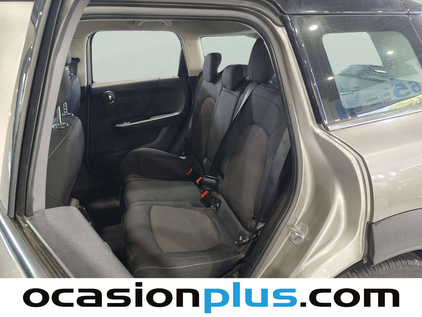 Foto asientos traseros Mini Countryman Mini MINI Countryman Countryman Cooper (136 CV)