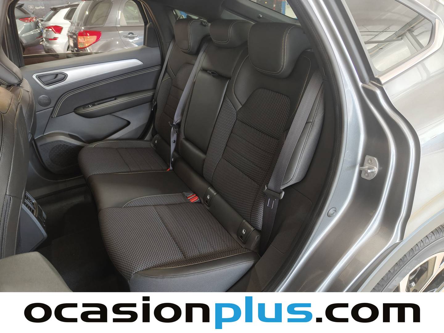 Foto asientos traseros Renault Arkana Renault Arkana Techno E-Tech full hybrid (145 CV)