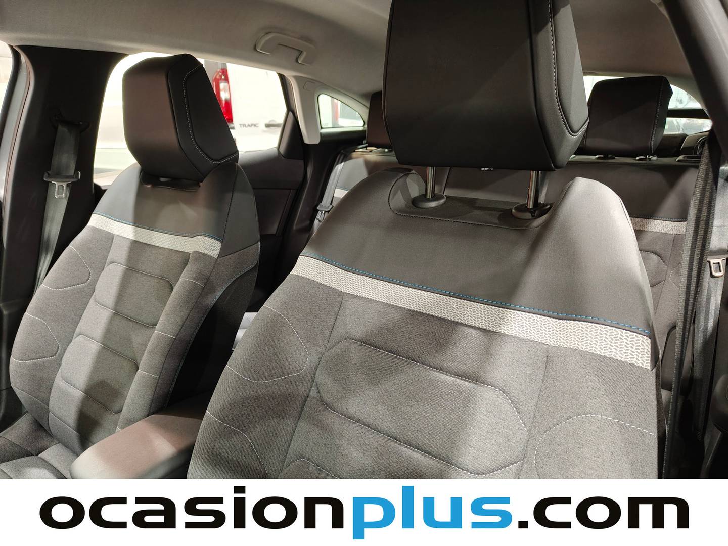 Foto Citroën C4 Citroen C4 PureTech 130 S&S 6v Plus  (131 CV)