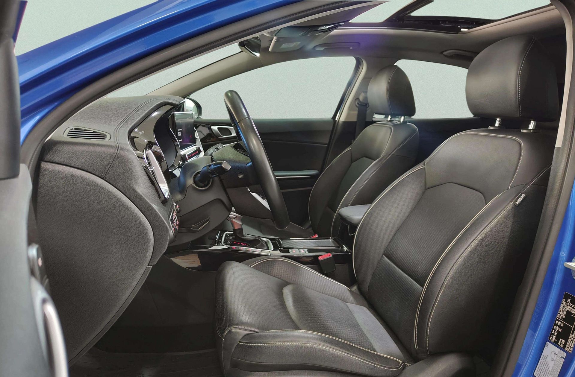 Kia XCeed 1.6 GDi PHEV eMotion - foto 13