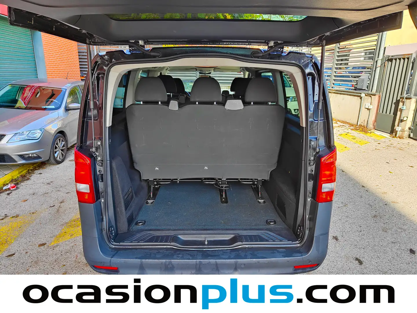 Foto Mercedes Vito Mercedes-Benz Vito 114 CDI Tourer Pro Larga AT (136 CV) 9 Plazas