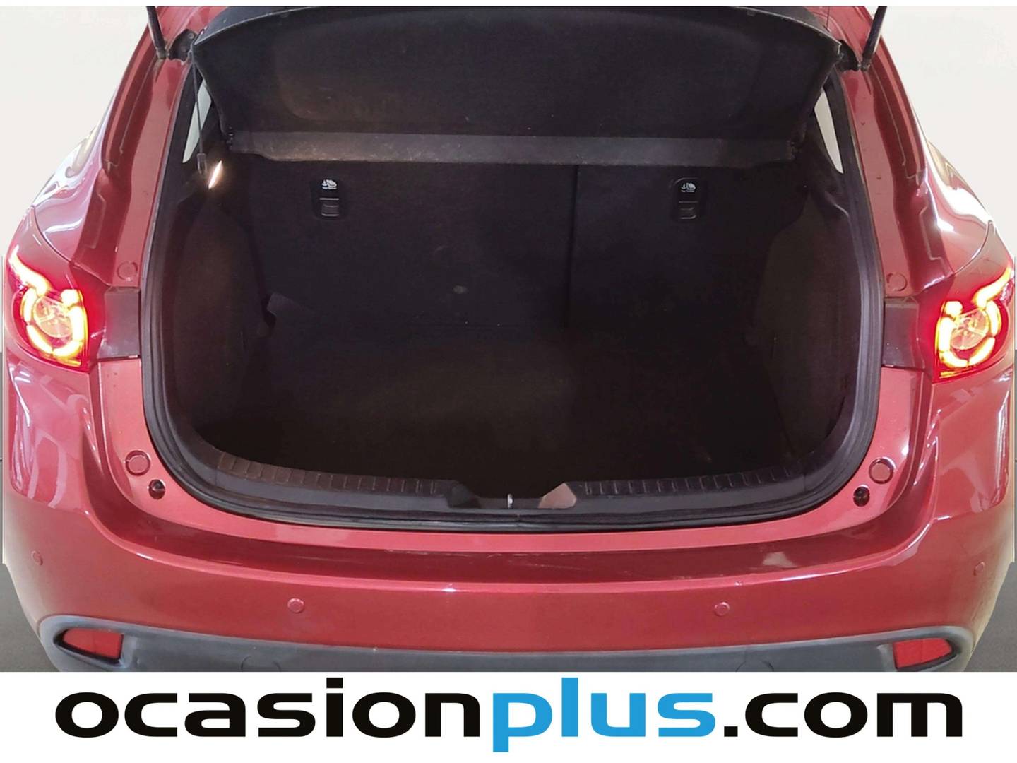 Foto Mazda Mazda3 Mazda Mazda 3 1.5 DE MT Luxury+Nav SportSedan (105 CV)