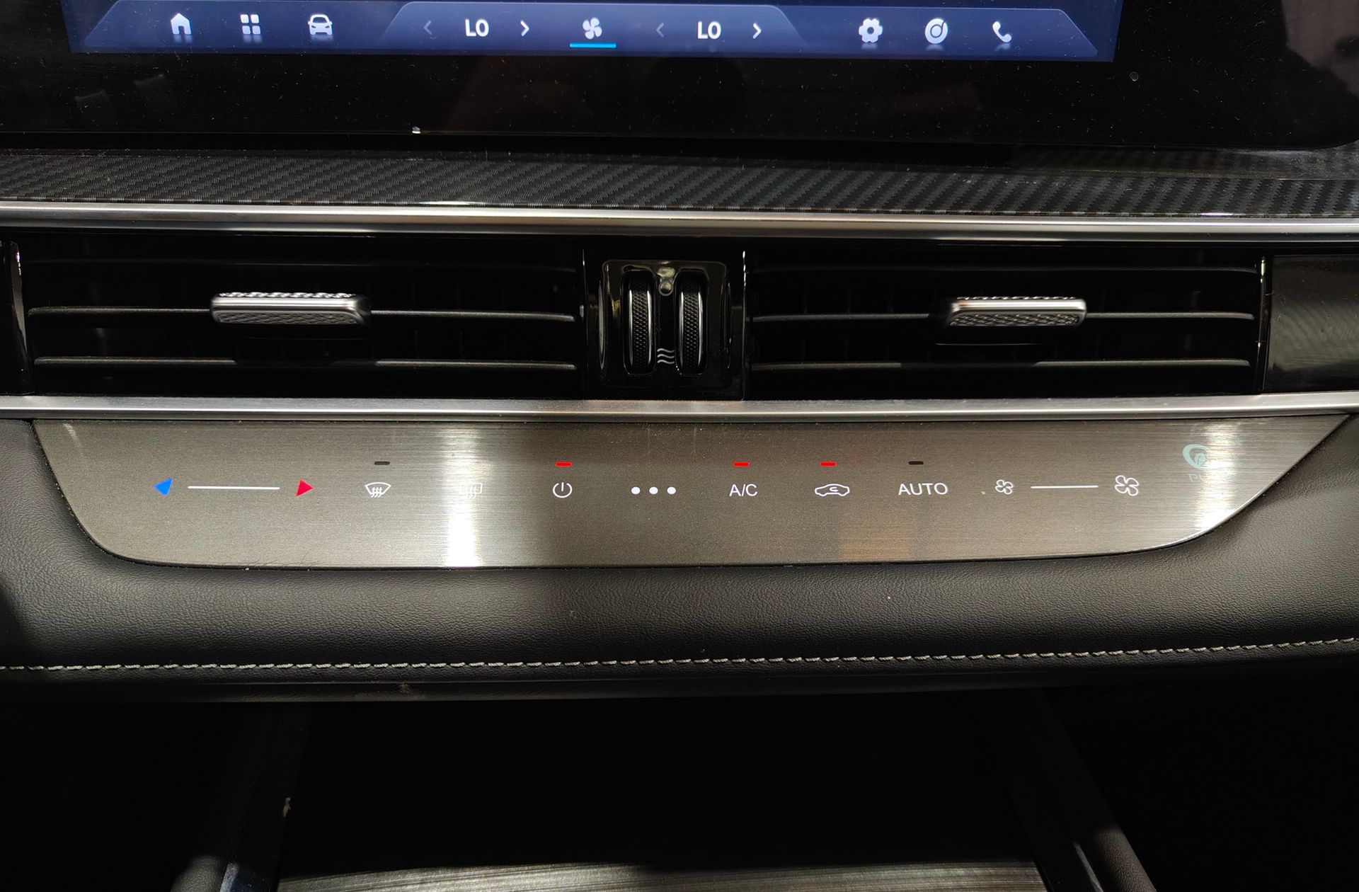 Ebro s700 1.6 T-GDi Comfort DCT - foto 31