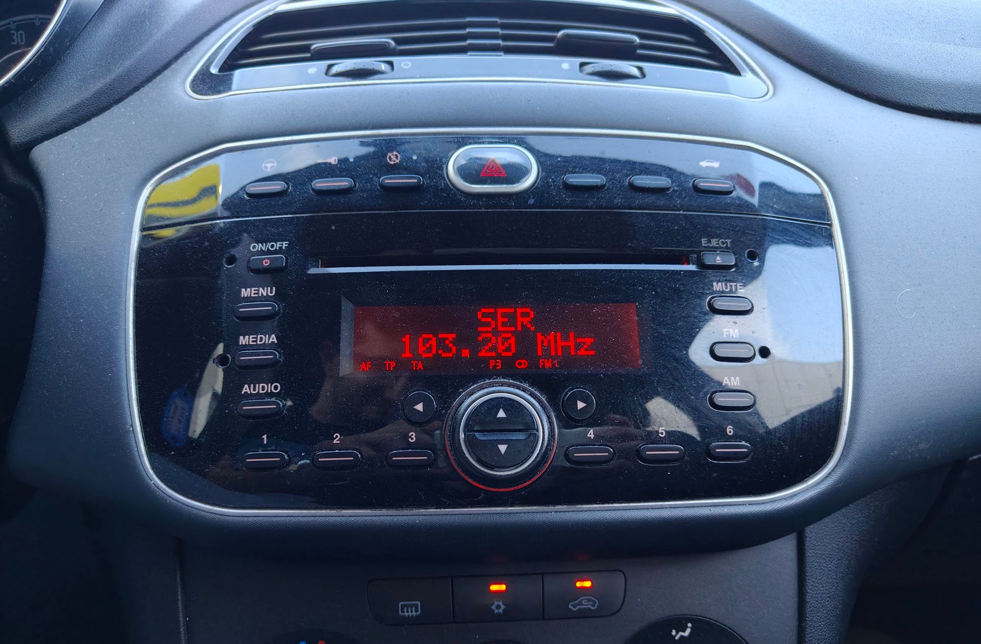 Fiat Punto Evo 1.3 MultiJet Active - foto 23