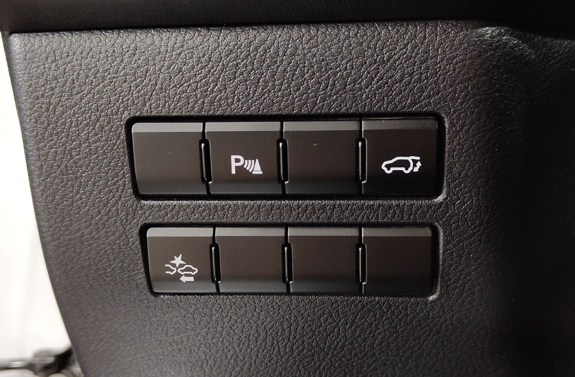 Lexus NX 300h F Sport 4WD Navibox - foto 26