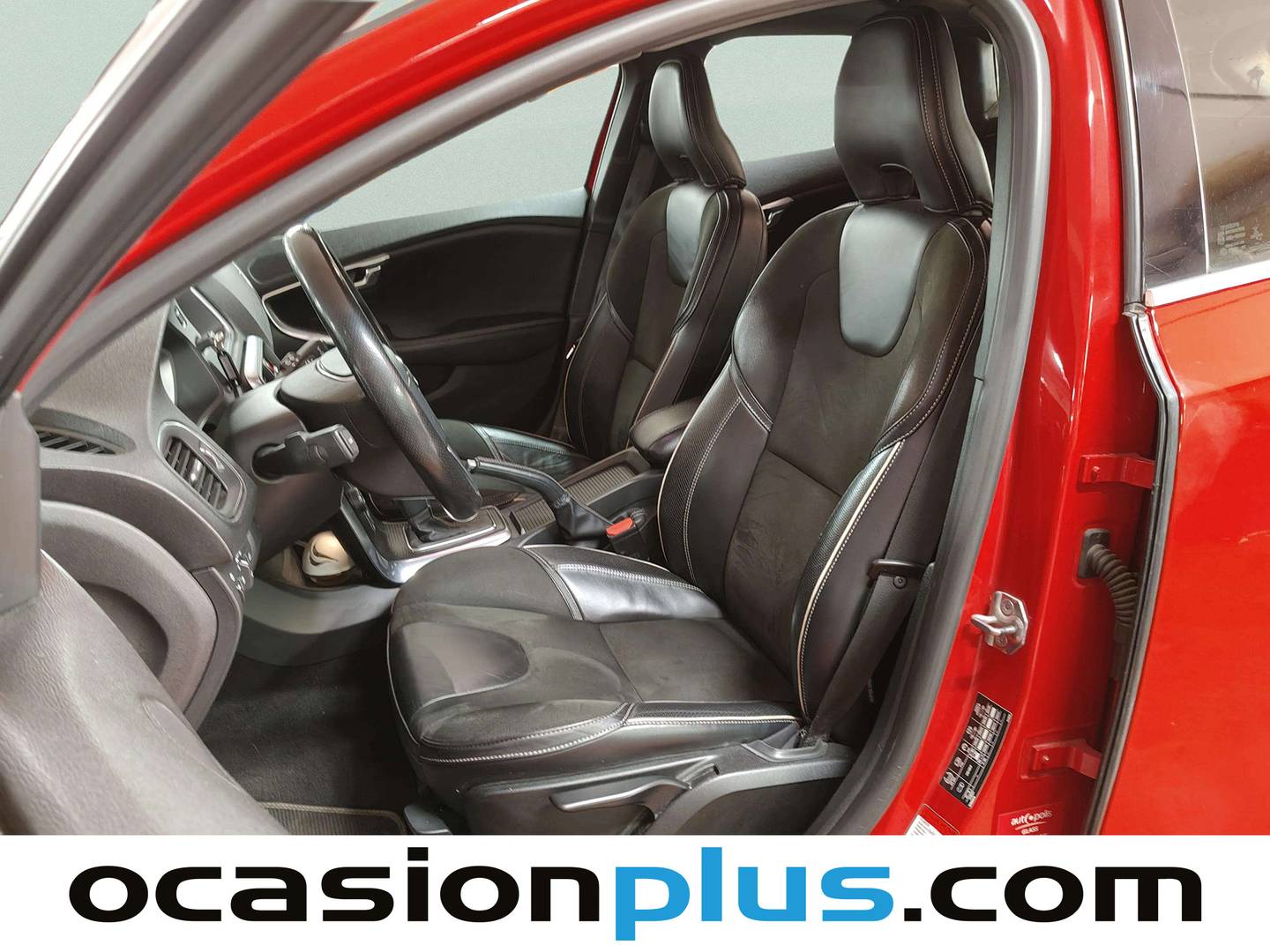Foto asientos delanteros Volvo V40 Volvo V40 D4 R-Design Momentum Auto (190 CV)