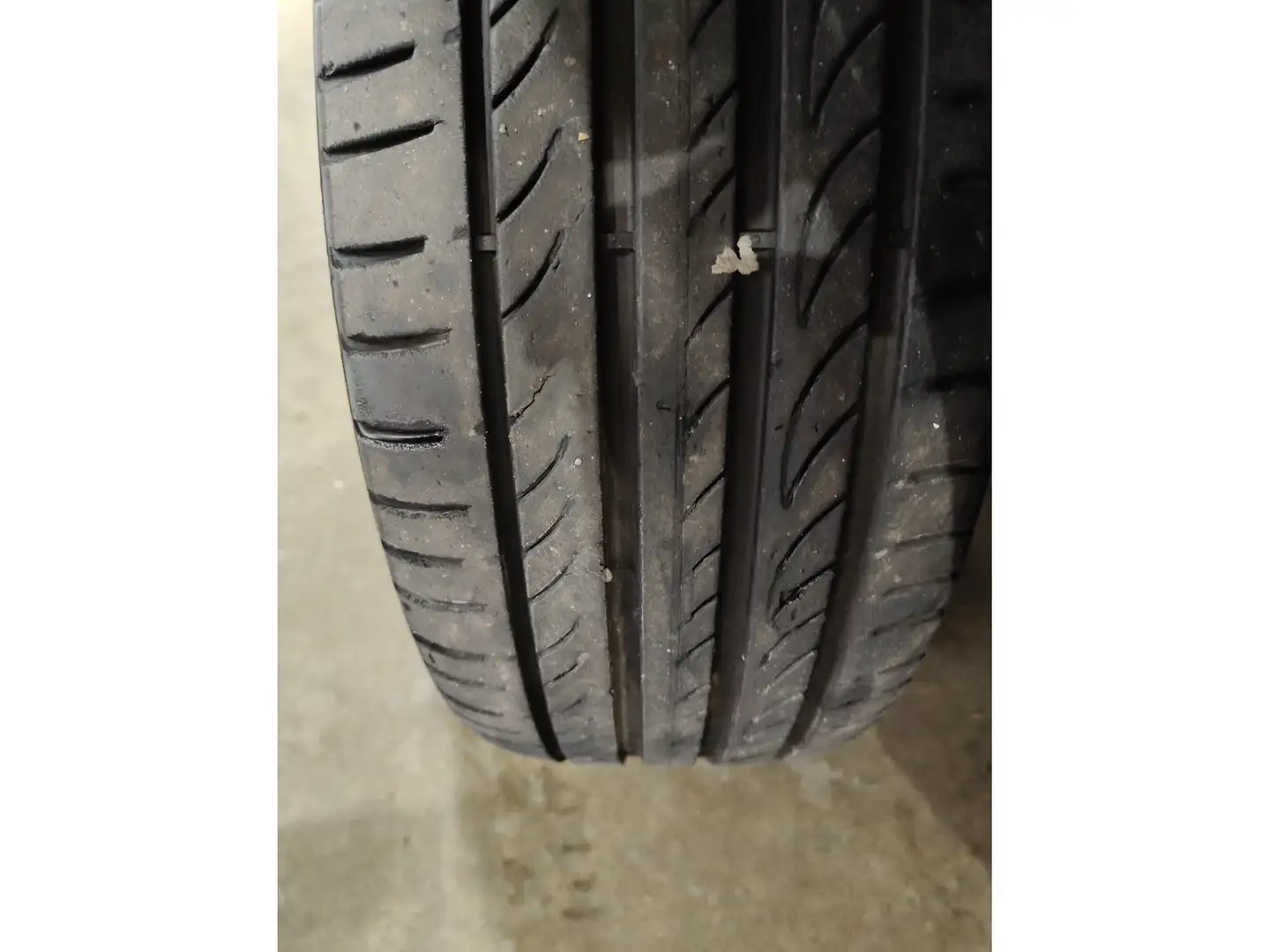 Foto Toyota Corolla Toyota Corolla 180H Advance E-CVT (180 CV)