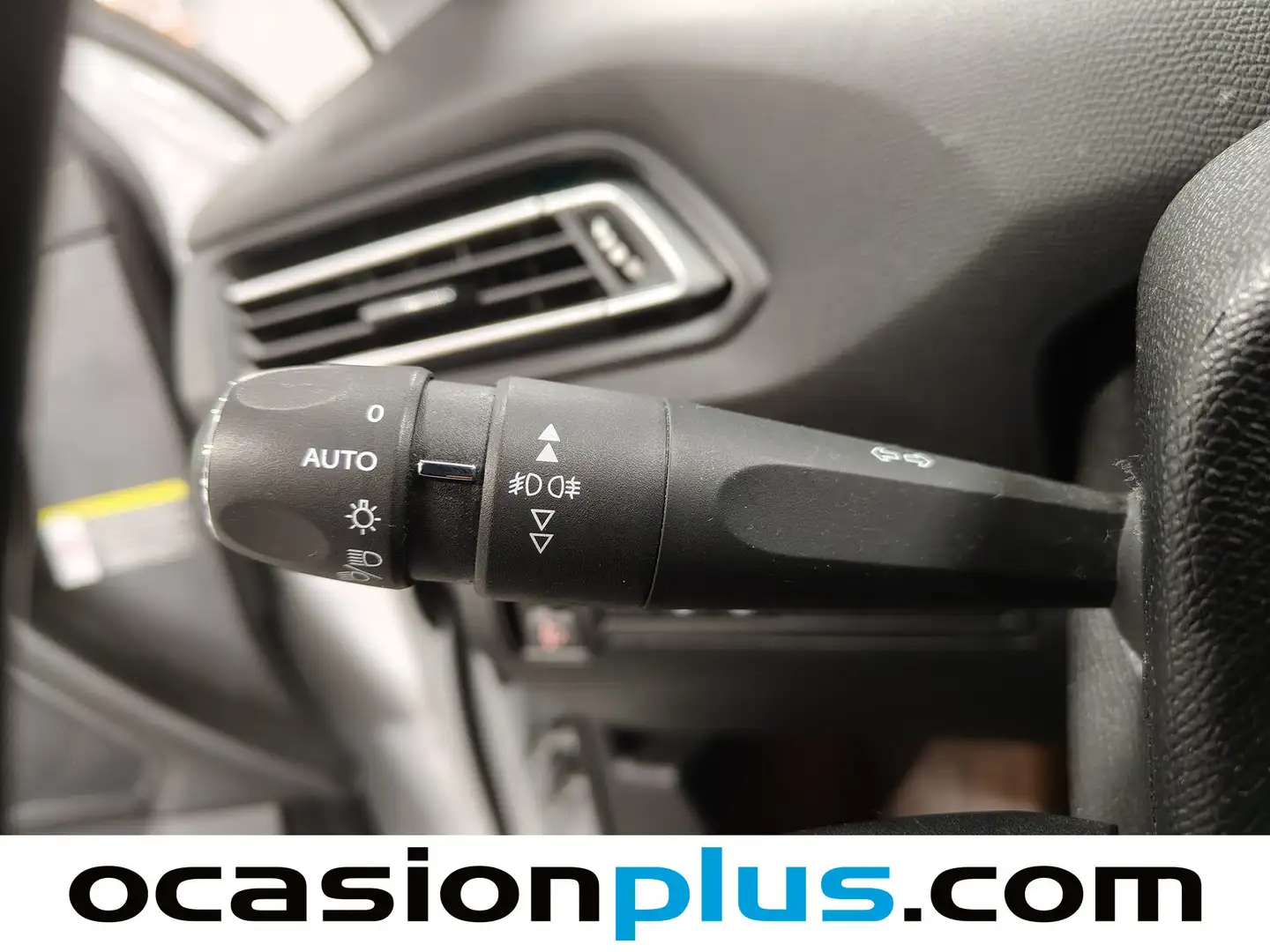 Foto Peugeot 308 Peugeot 308 BlueHDi 130 S&S Allure (130 CV)