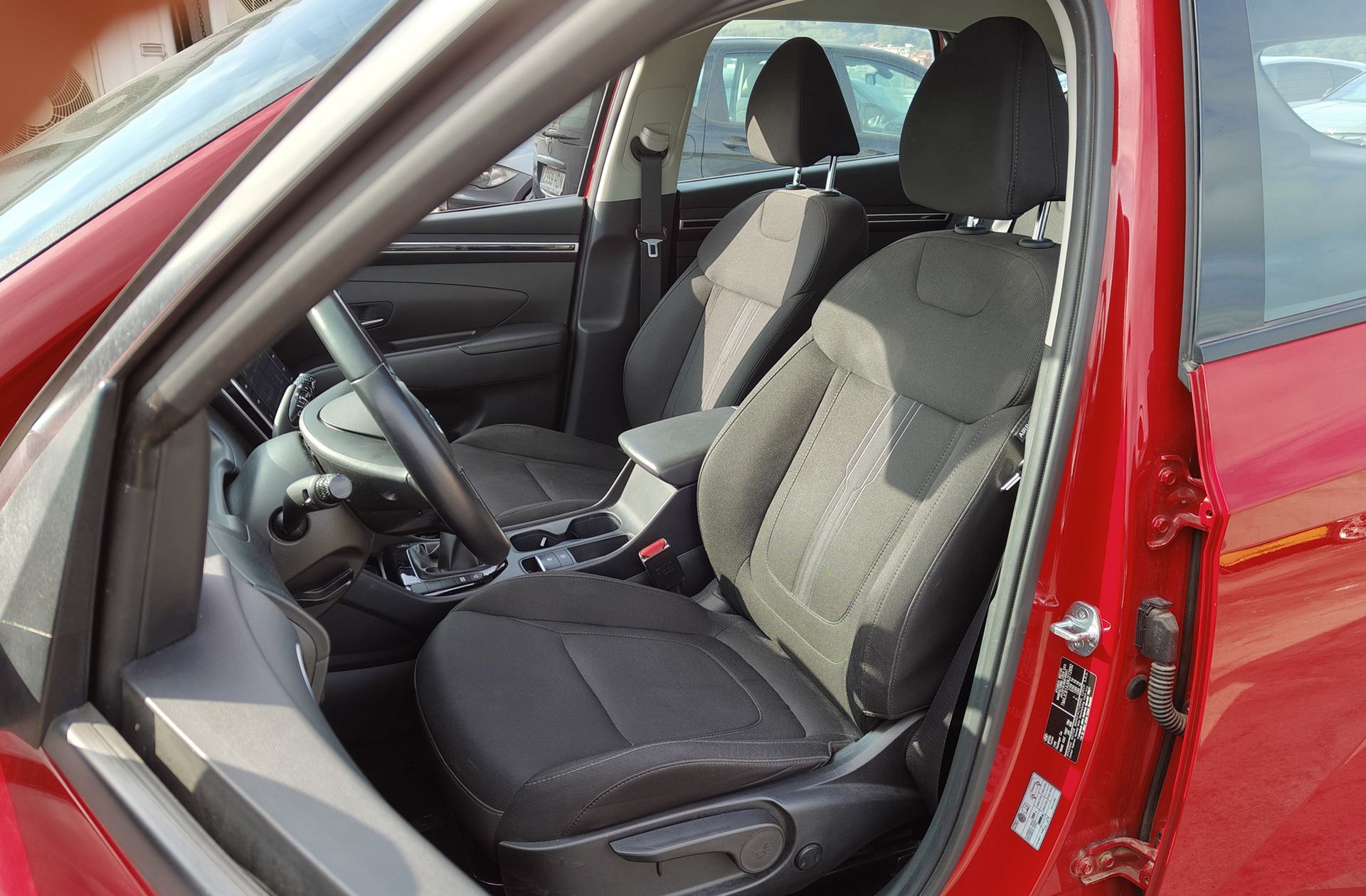 Hyundai Tucson 1.6 CRDi Maxx - foto 9