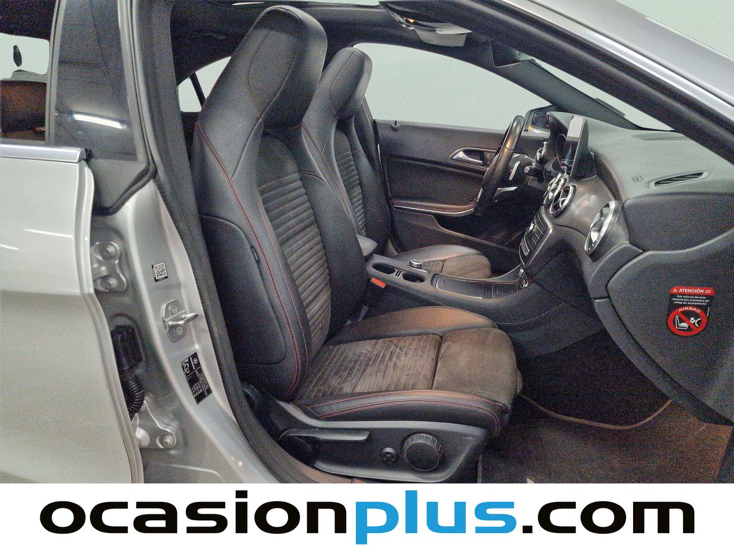 Foto Mercedes CLA Mercedes-Benz CLA 180 (122 CV) Pack AMG