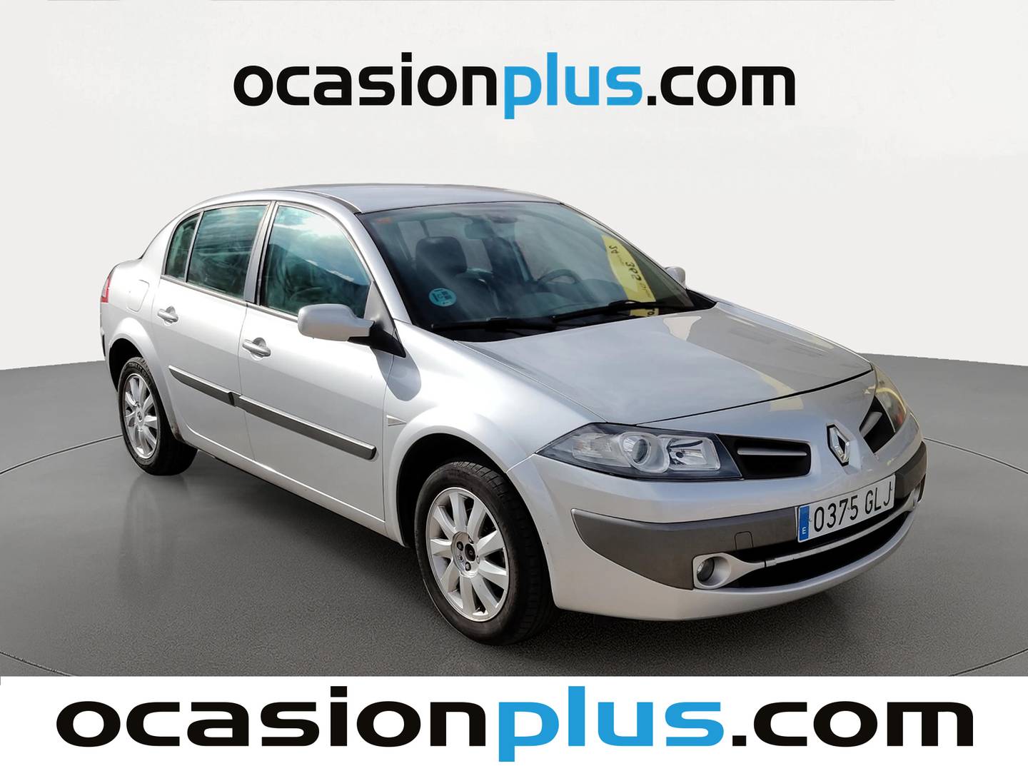 Foto delantera Renault Mégane Renault Megane Sedan Dynamique 1.6 16v (110 CV) derecha