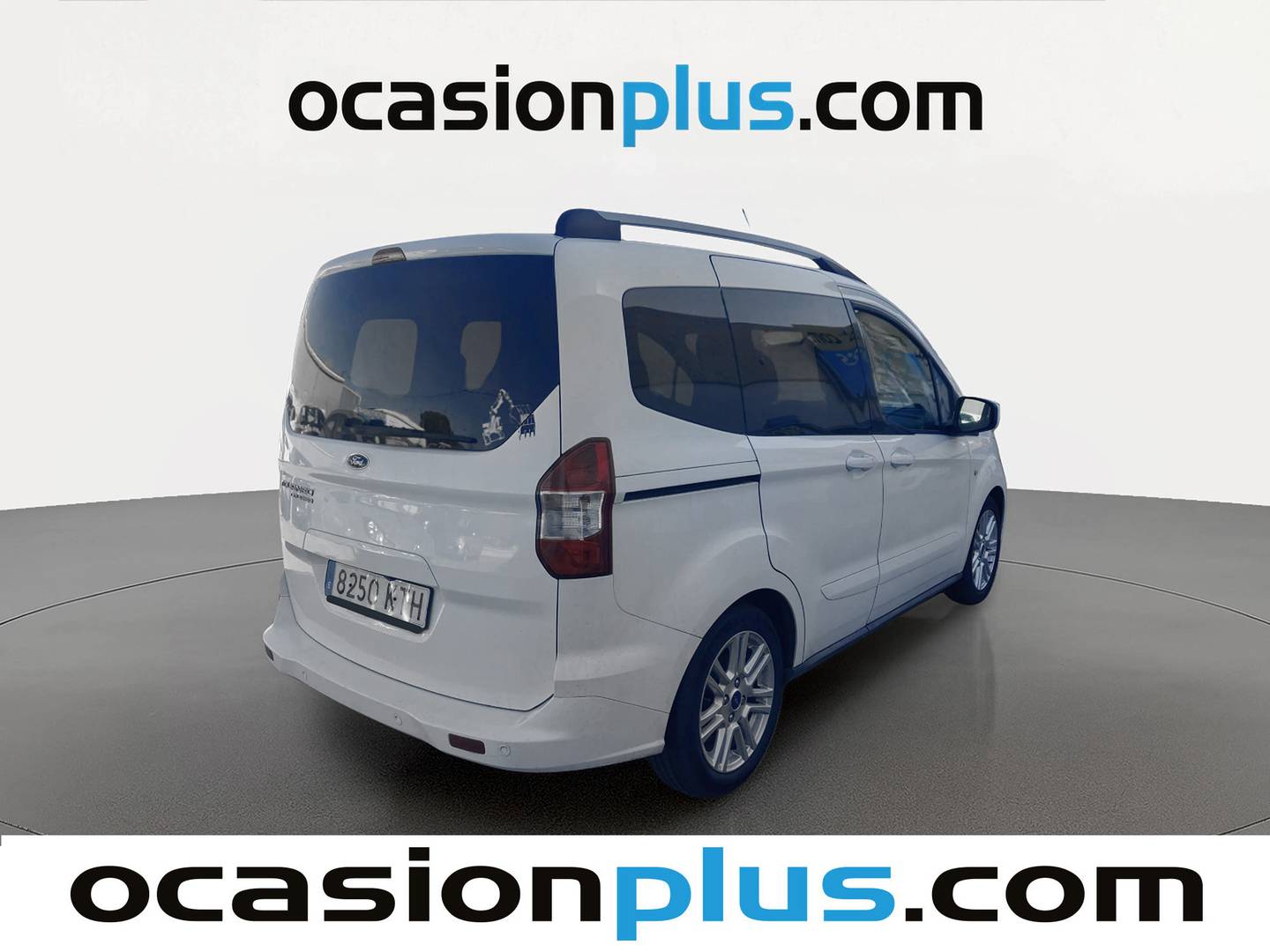 Foto trasera Ford Tourneo Courier Ford Tourneo Courier 1.0 EcoBoost Titanium (100 CV) derecha