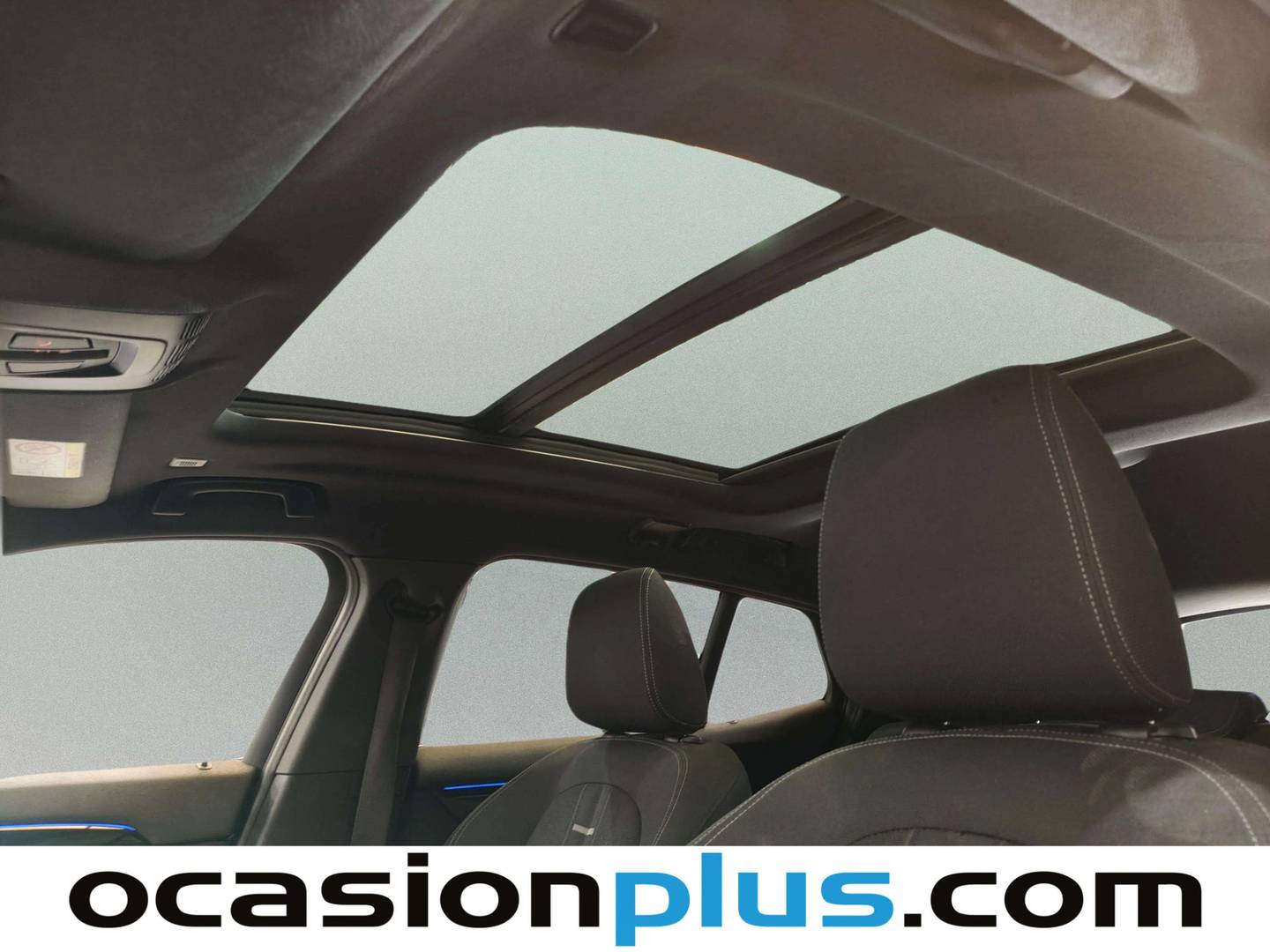 Extras y acabados del BMW X2 BMW X2 sDrive18i (140 CV)