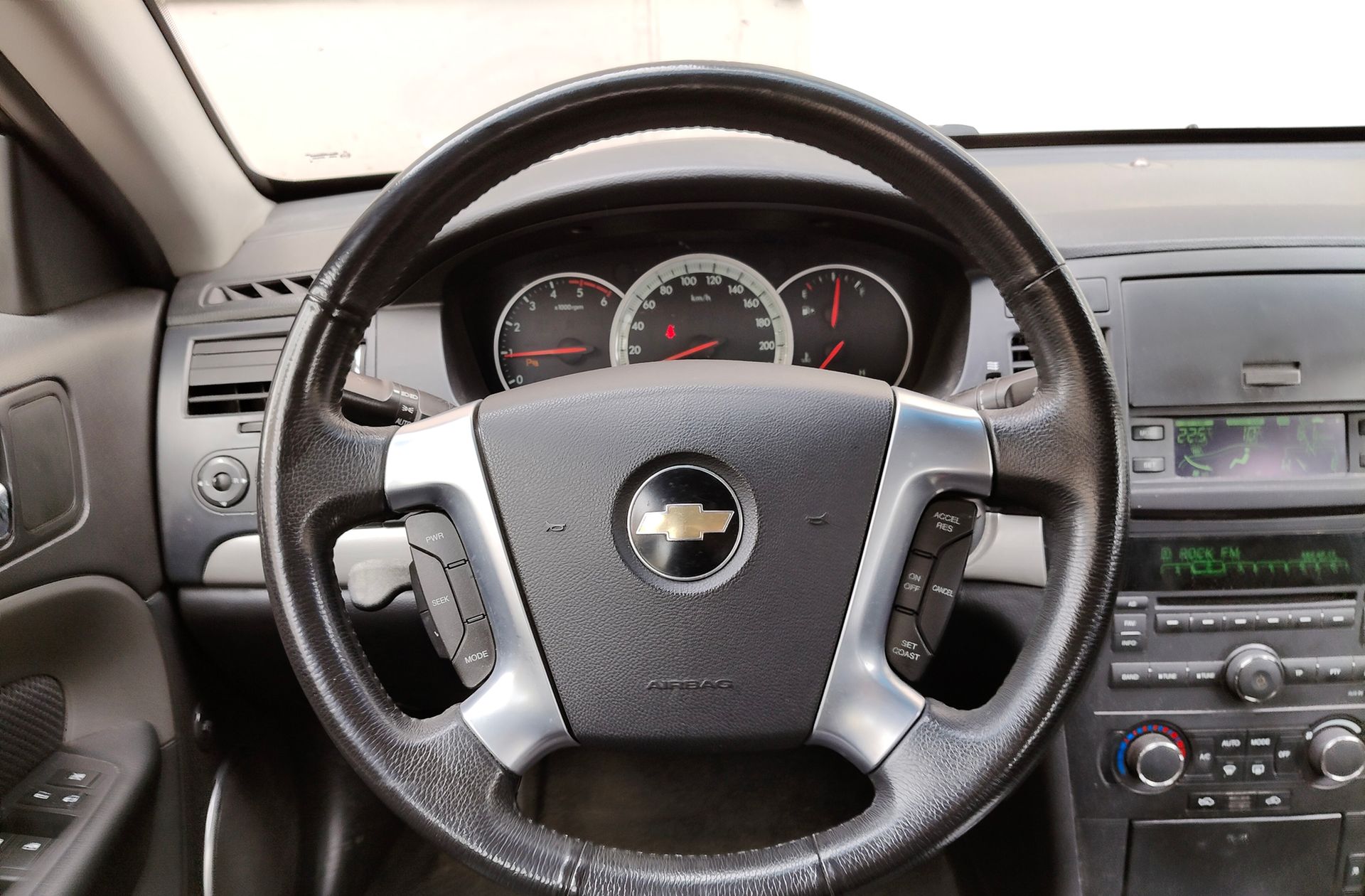 Chevrolet Epica 2.0 Vcdi 16v LT - foto 18