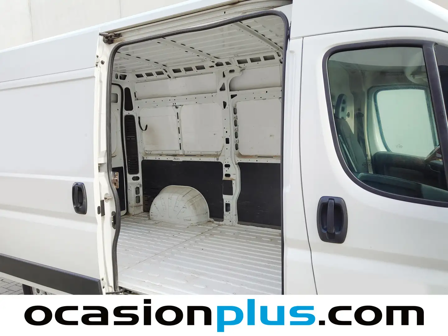 Foto Peugeot Boxer Peugeot Boxer Furgon BlueHDi 130 Pack 335 L2H2 (130 CV)