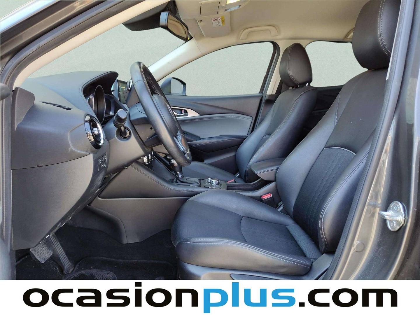 Foto asientos delanteros Mazda CX-3 Mazda CX-3 2.0 G Zenith 2WD AT (121 CV)