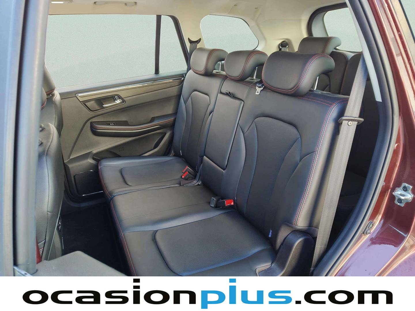 Foto asientos traseros SWM G05 SWM G05 1.5T MT (139 CV) 7 Plazas