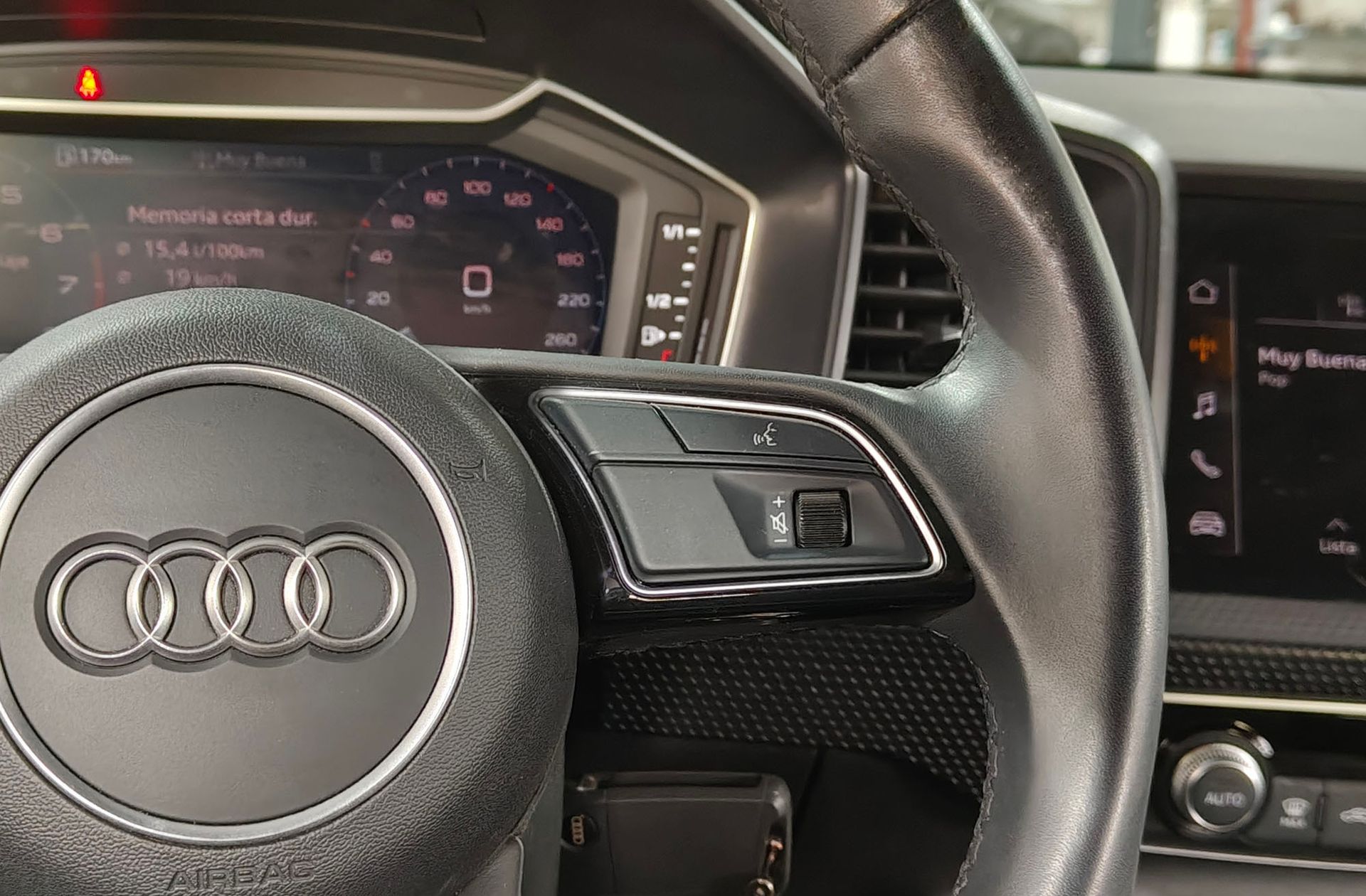 Audi A1 Sportback Advanced 30 TFSI - foto 24