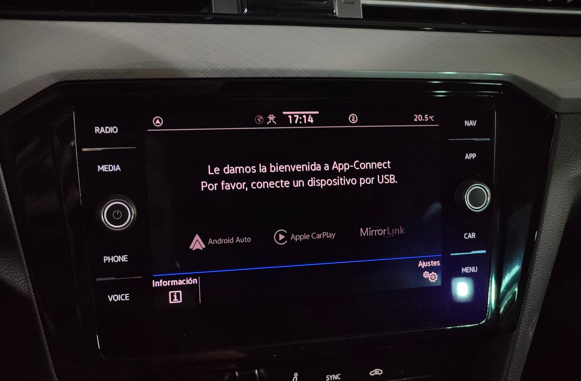Volkswagen Passat Executive 1.5 TSI DSG - foto 8