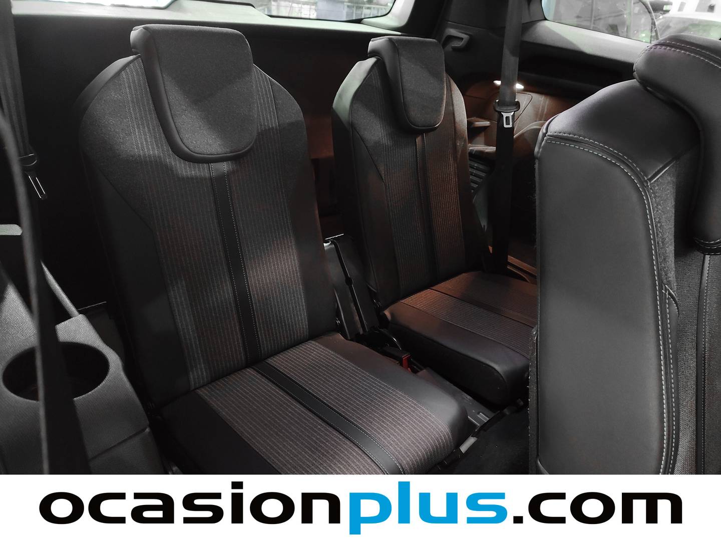 Foto Peugeot 5008 Peugeot 5008 BlueHDi 130 S&S Allure (130 CV) 7 Plazas