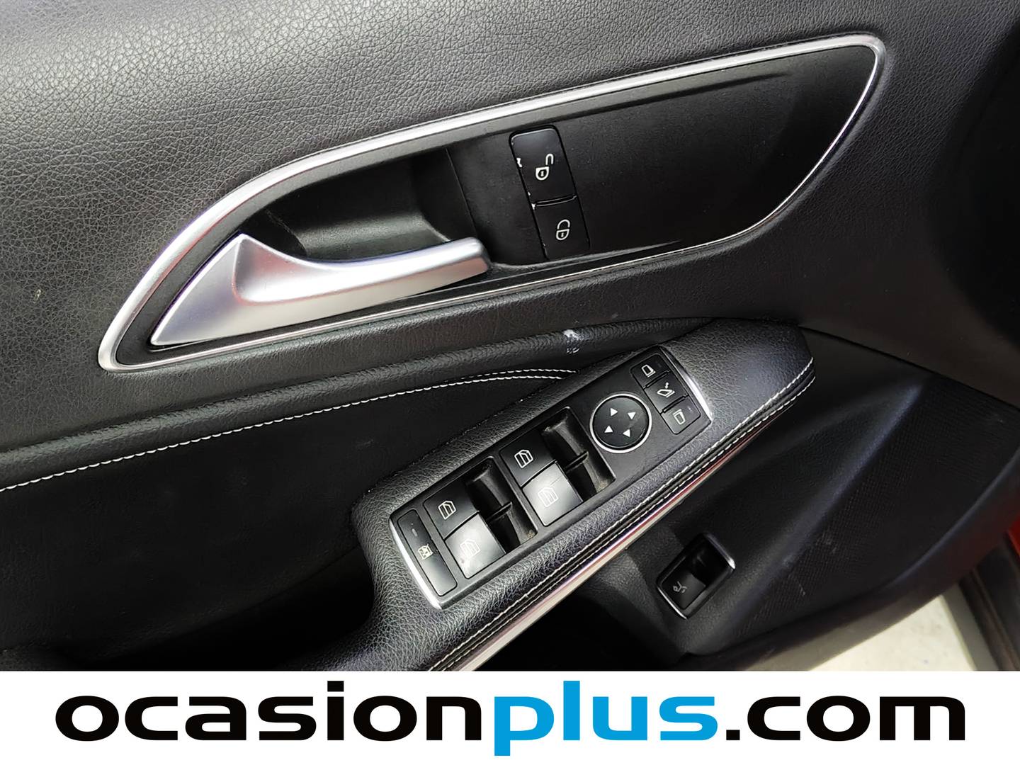 Foto Mercedes GLA Mercedes-Benz GLA GLA 200 d Urban (136 CV)