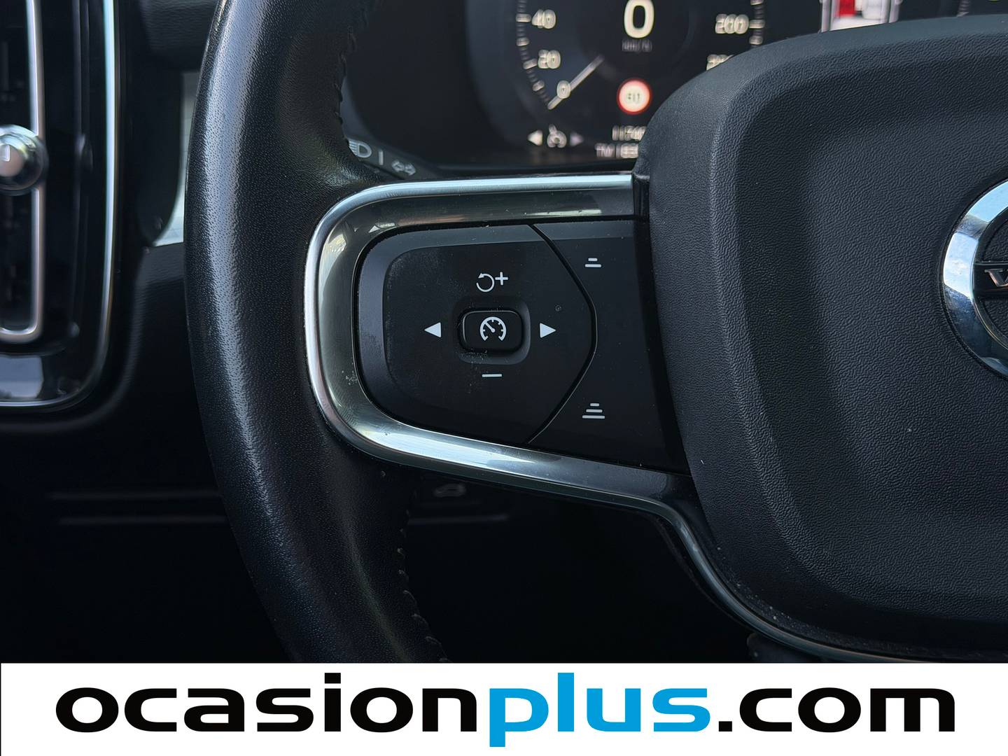 Volvo XC40 Volvo XC40 T3 Momentum Pro Auto (163 CV) seminuevo