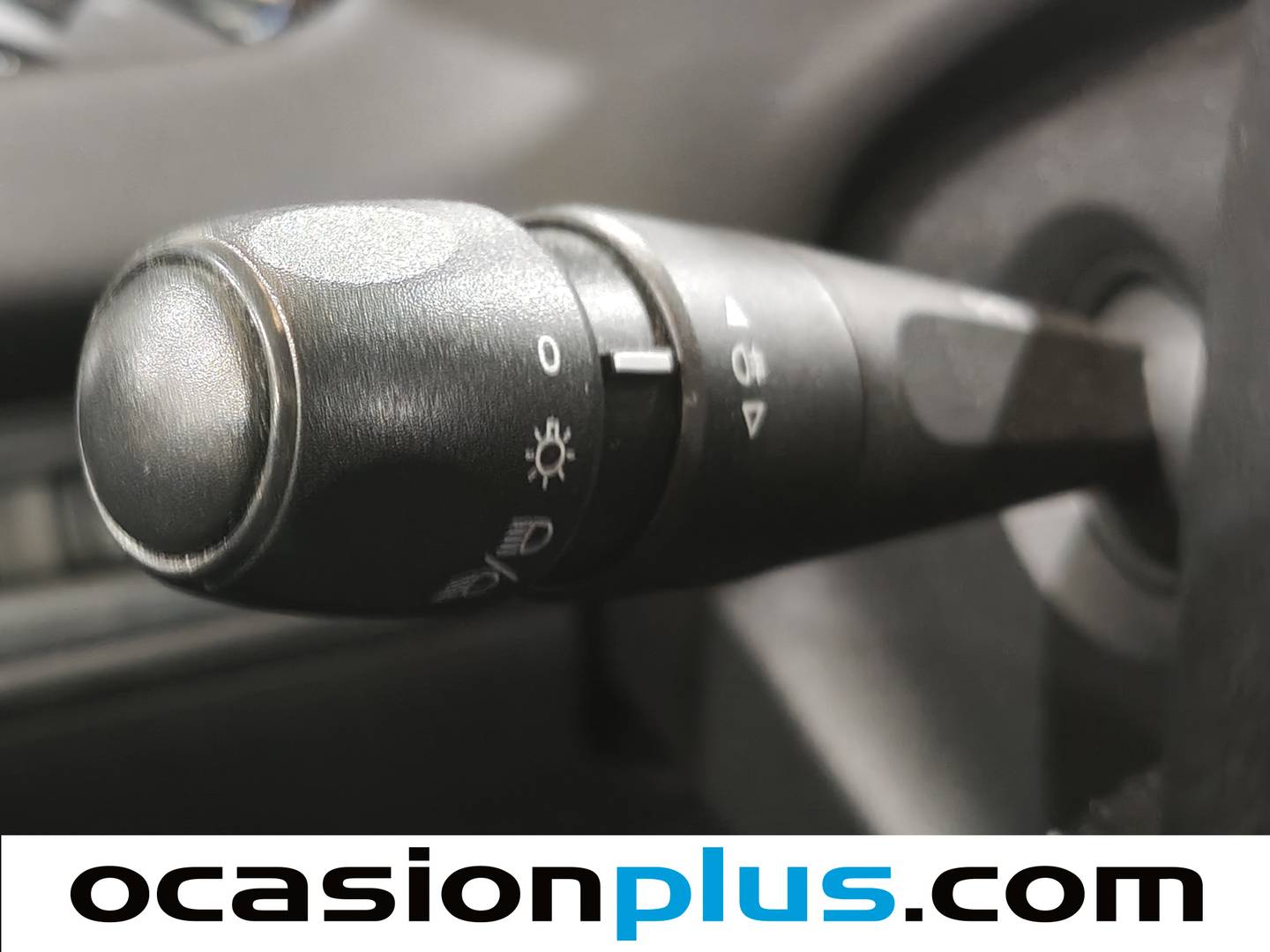Peugeot 208 Peugeot 208 1.4 HDi Business Line (68 CV) de segunda mano