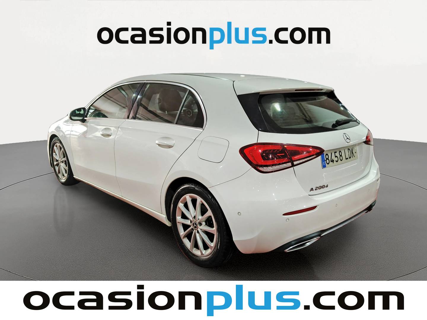 Foto trasera Mercedes Clase A Mercedes-Benz Clase A 200 d (150 CV) izquierda