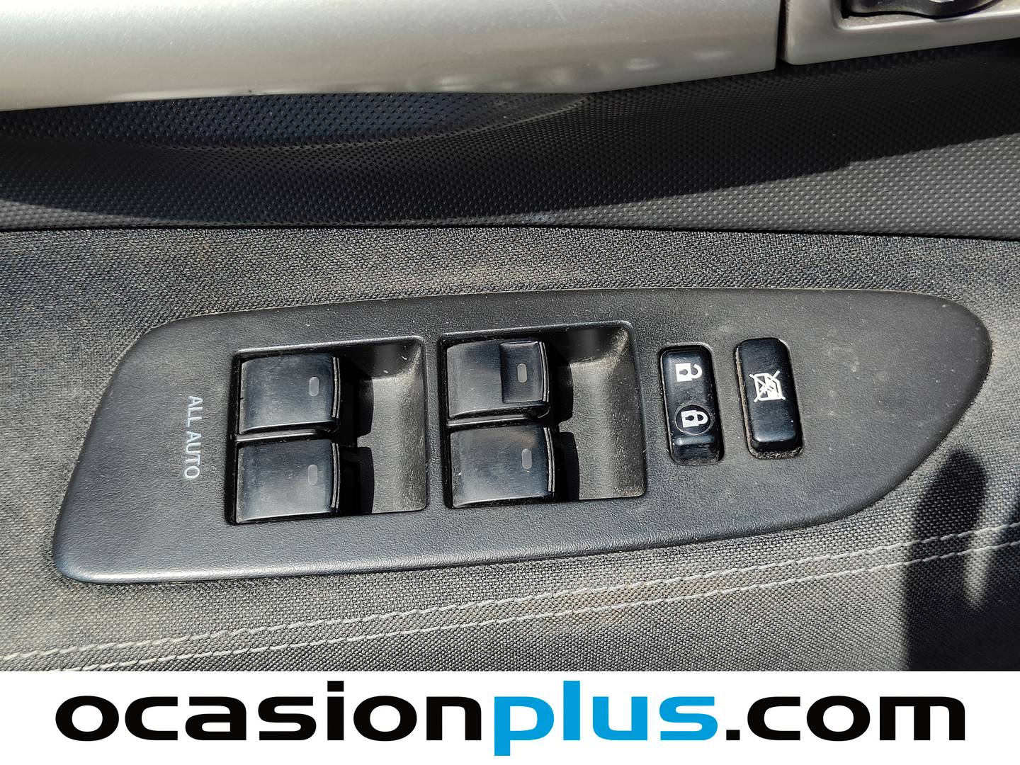 Toyota Auris Toyota Auris 1.8 Híbrido Active (135 CV) híbrido