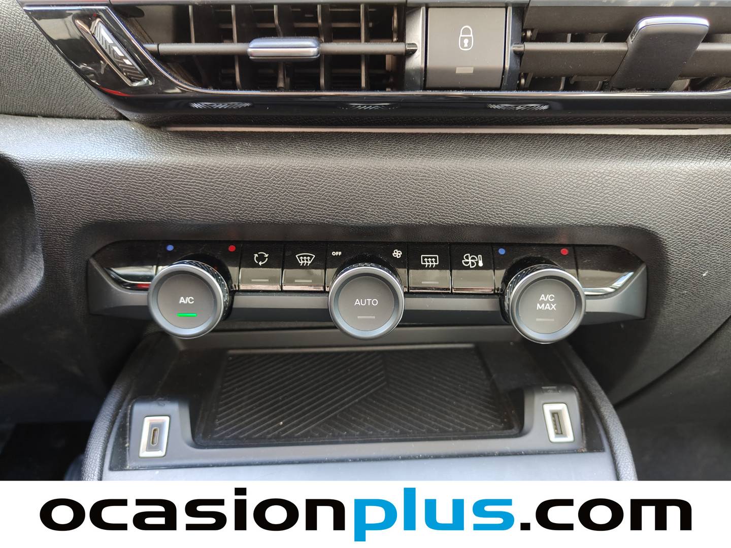 Foto Citroën C4 Citroen C4 PureTech 130 S&S 6v Feel Pack (130 CV)