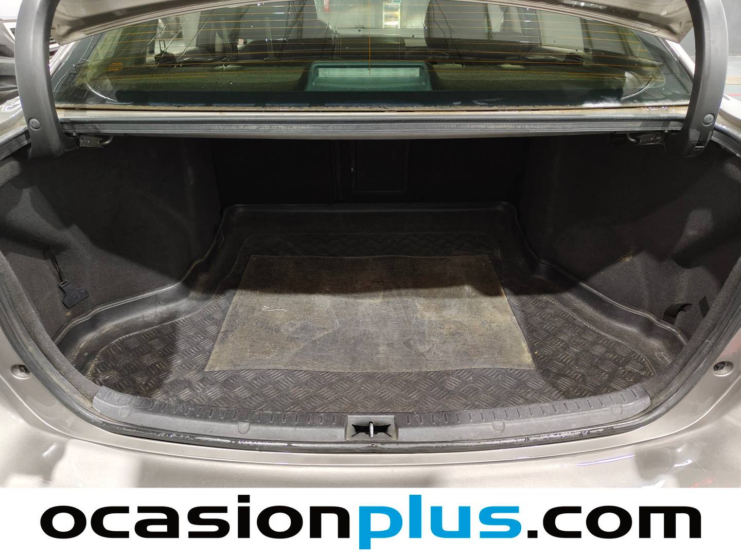 Foto Toyota Avensis Toyota Avensis 150D Advance (143 CV) siete plazas