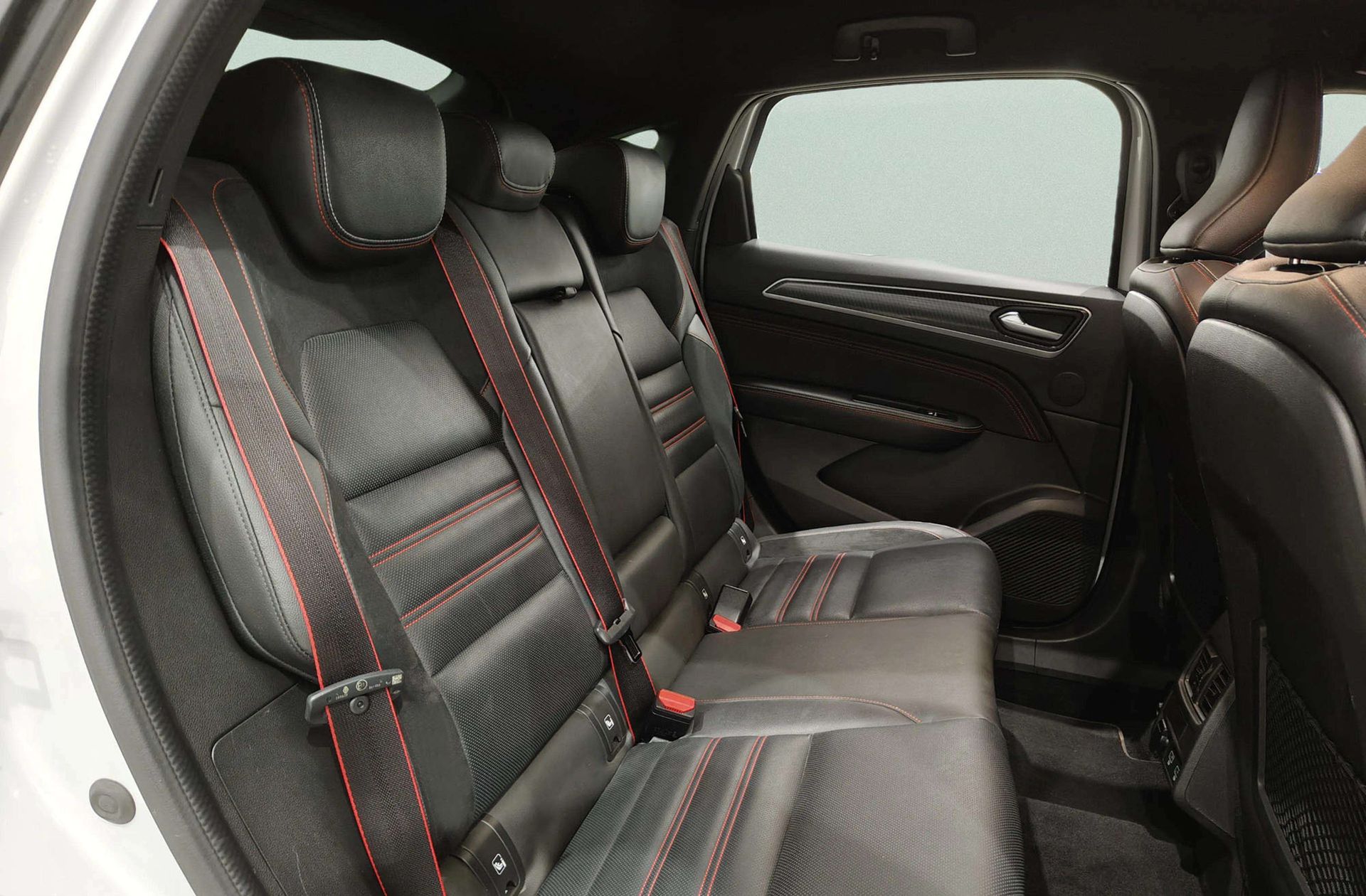 Renault Arkana RS Line TCe EDC Microhíbrido - foto 24