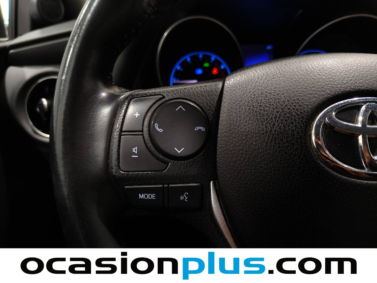 Extras del Toyota Auris Toyota Auris 120T Active (116 CV)