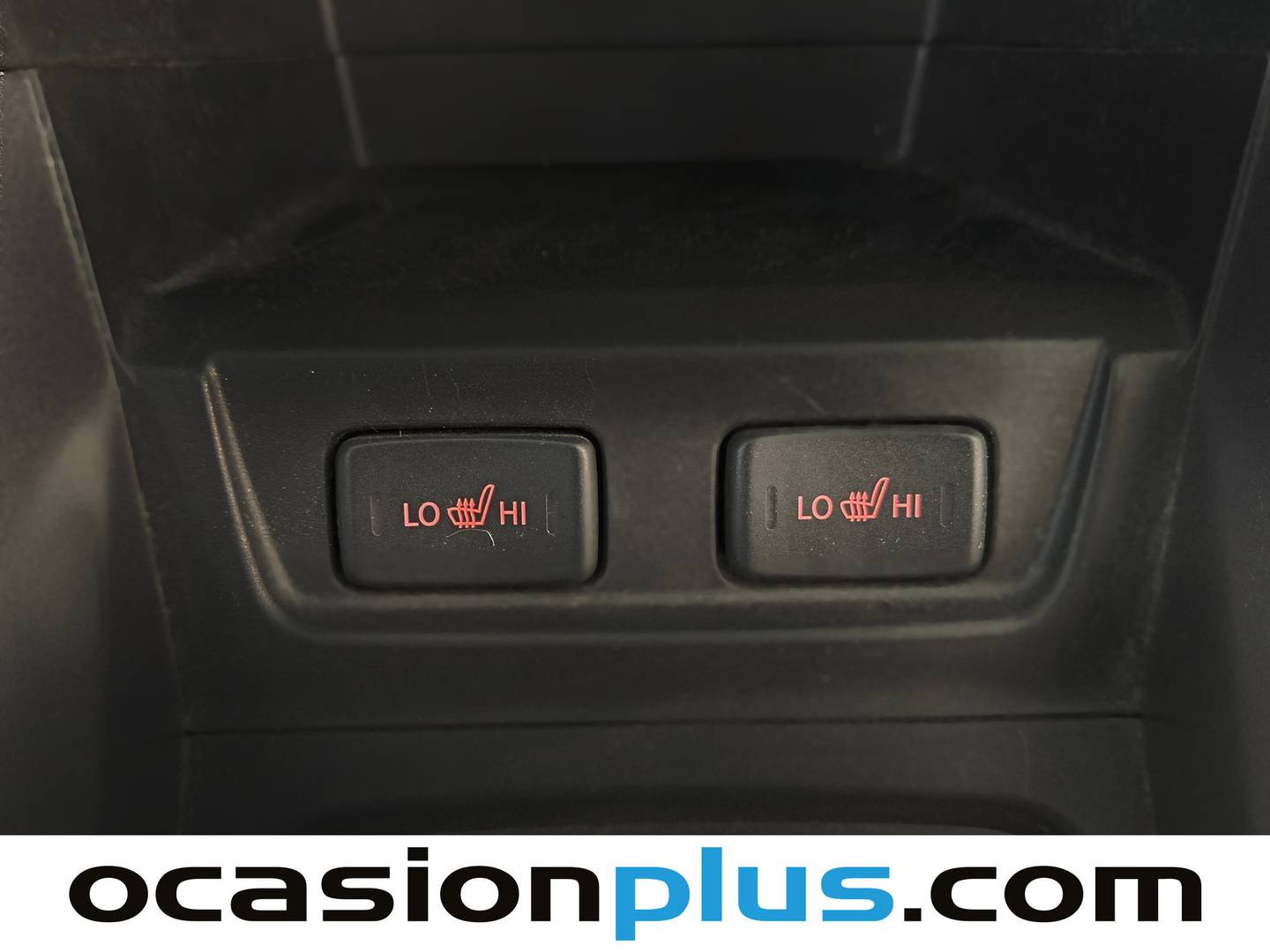 Extras y acabados del Suzuki Vitara Suzuki Vitara 1.4 Turbo Mild Hybrid GLX Auto (129 CV)