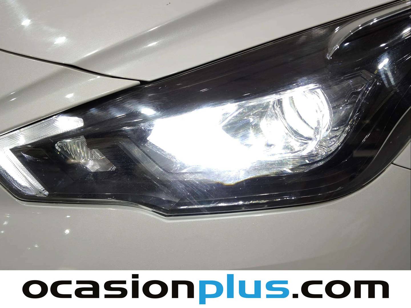 Foto Nissan Micra Nissan Micra IG-T N-Design Black (92 CV)