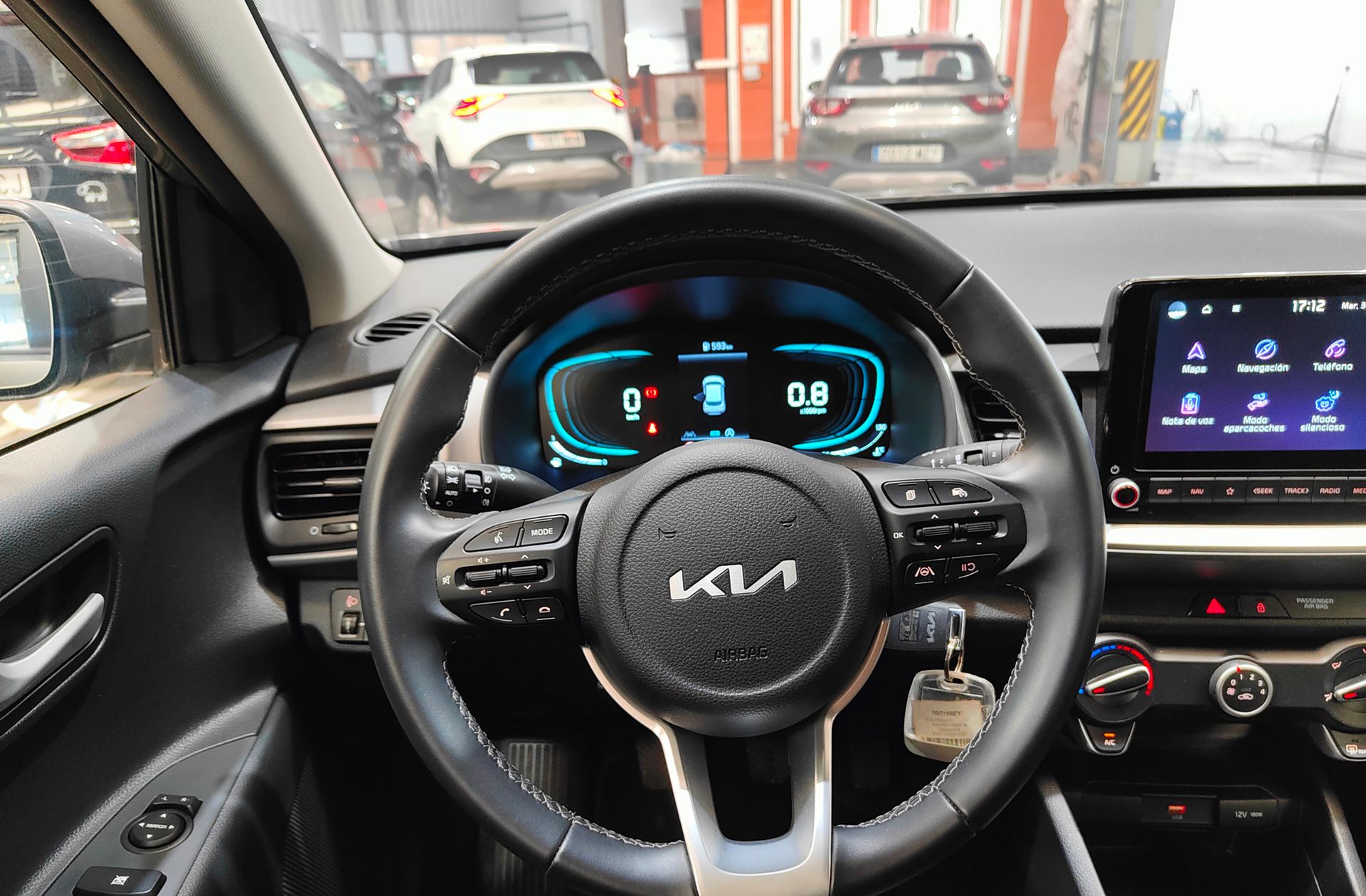 Kia Stonic 1.0 T-GDi MHEV Concept - foto 20