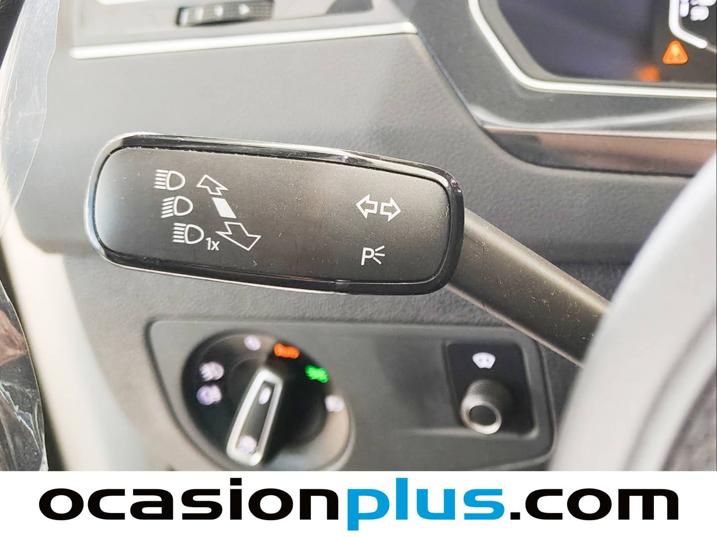 Foto Volkswagen Tiguan Volkswagen Tiguan Sport 2.0 TSI 4Motion (190 CV) DSG Pack R-Line