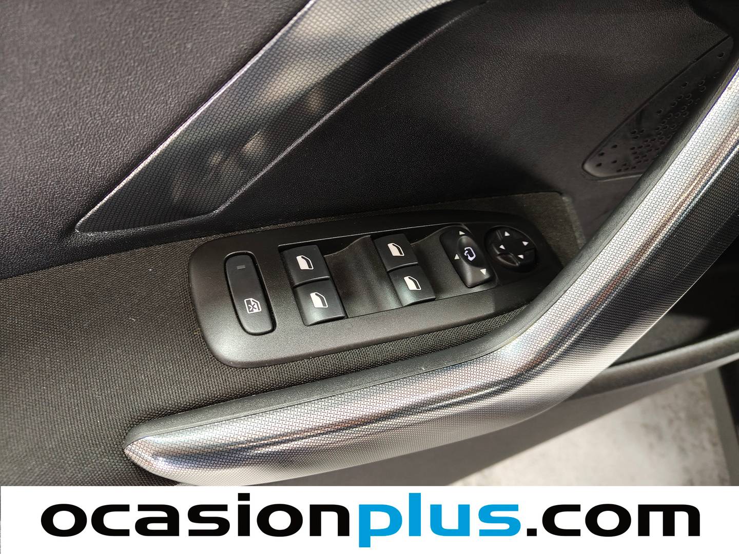 Foto Peugeot 2008 Peugeot 2008 BlueHDi 120 S&S Allure (120 CV)