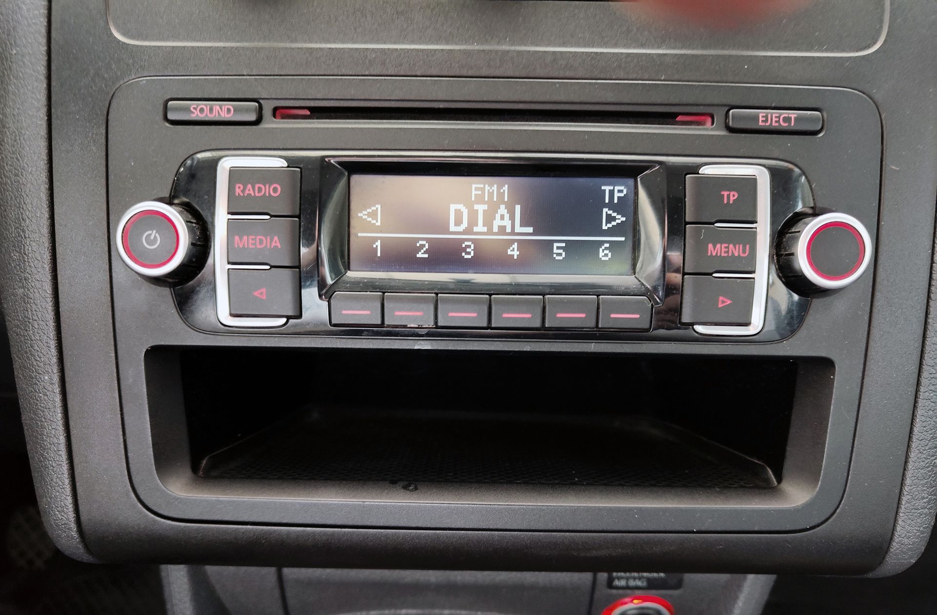 Volkswagen Caddy Kombi 1.6 TDI - foto 24