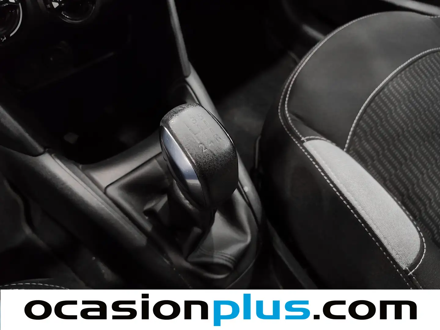 Foto Peugeot 208 Peugeot 208 1.2L PureTech Style (82 CV)