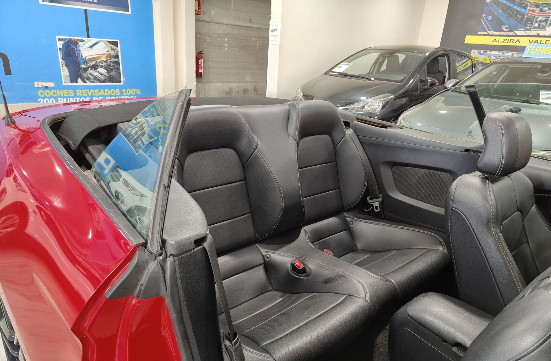 Ford Mustang 2.3 EcoBoost Convertible - foto 21
