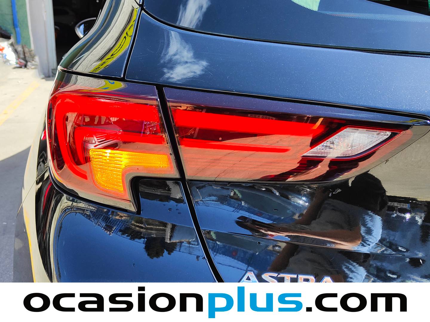 Acabados Opel Astra Opel Astra 1.4 Turbo SHT Elegance CVT (145 CV)