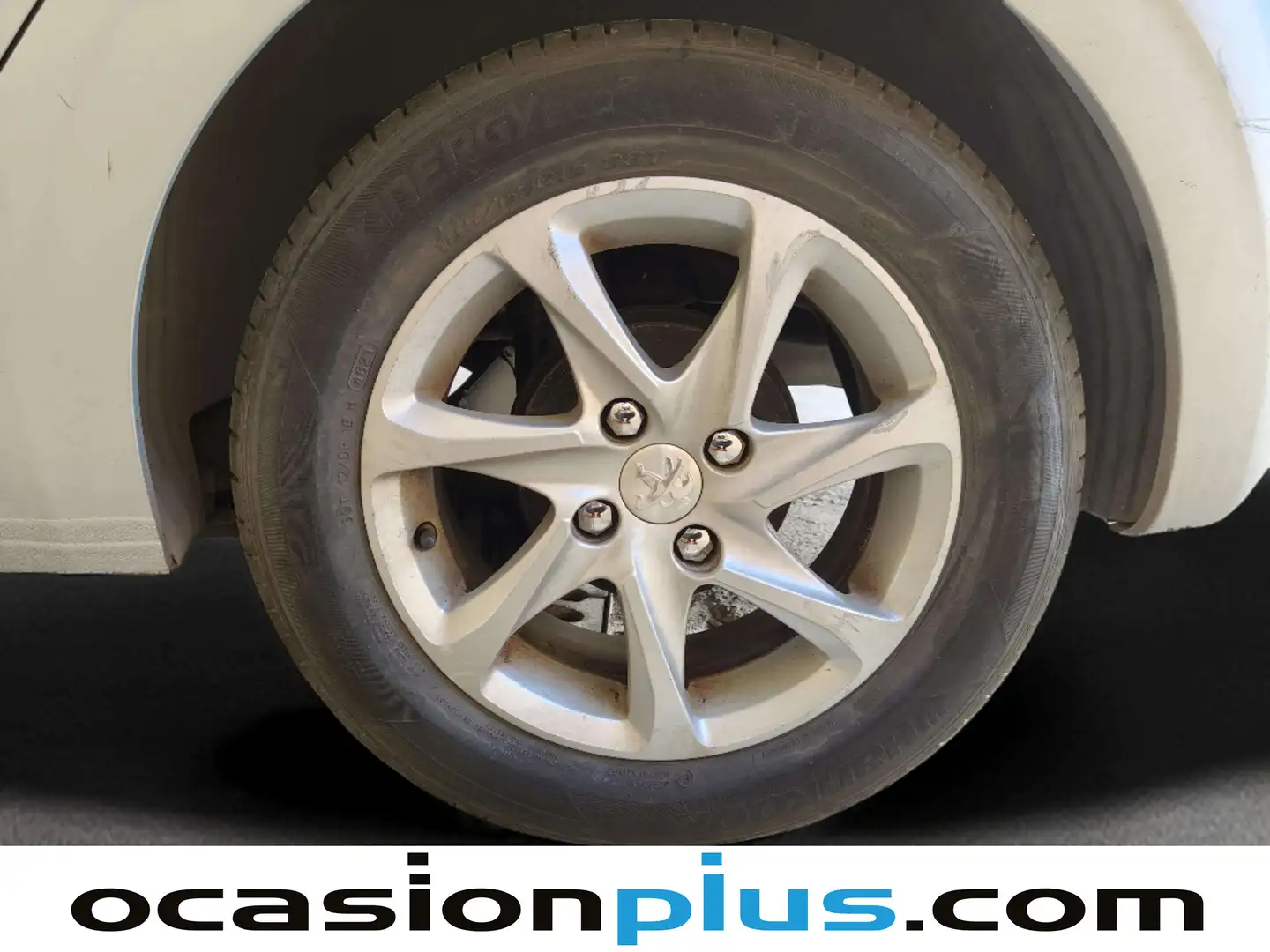 Foto Peugeot 208 Peugeot 208 HDi 68 Style (68 CV)