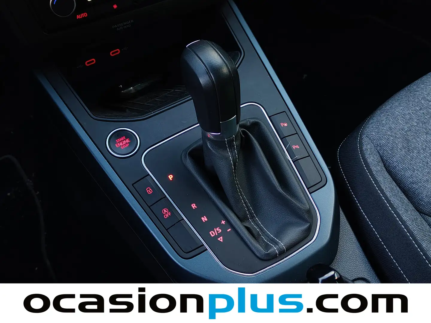 Foto Seat Arona SEAT Arona 1.0 TSI Xperience Plus DSG  (110 CV)