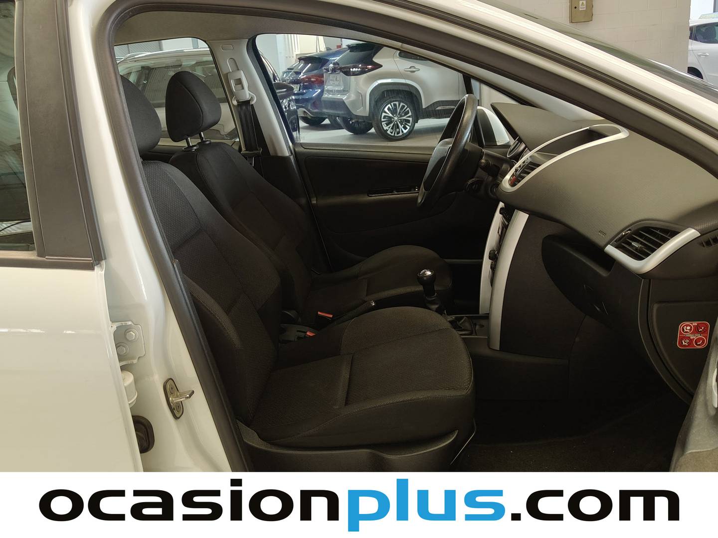 Peugeot 207 Peugeot 207 1.4 HDI Business Line FAP (70 CV) km 0
